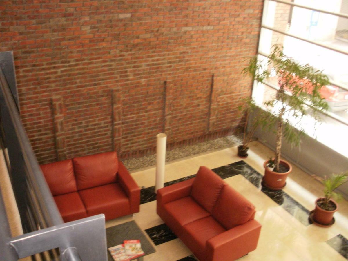 Appartement Downtown Garden Isle In Urban Style-Free Parking à Budapest Extérieur photo