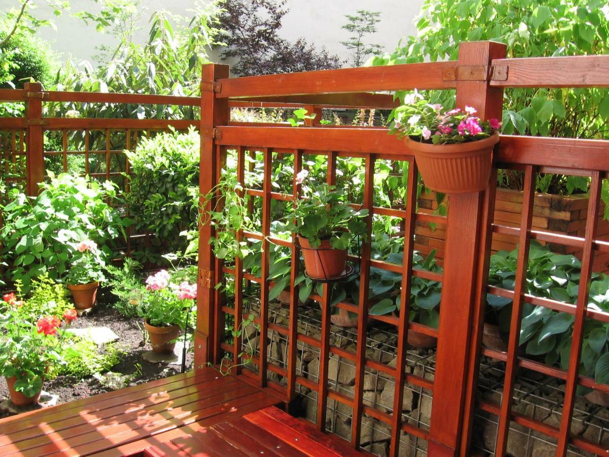 Appartement Downtown Garden Isle In Urban Style-Free Parking à Budapest Extérieur photo
