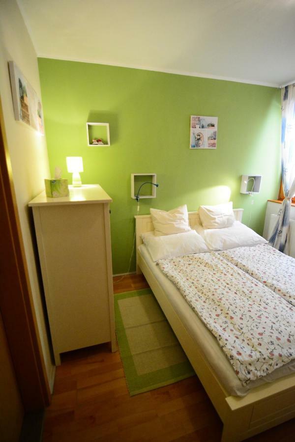 Appartement Downtown Garden Isle In Urban Style-Free Parking à Budapest Extérieur photo