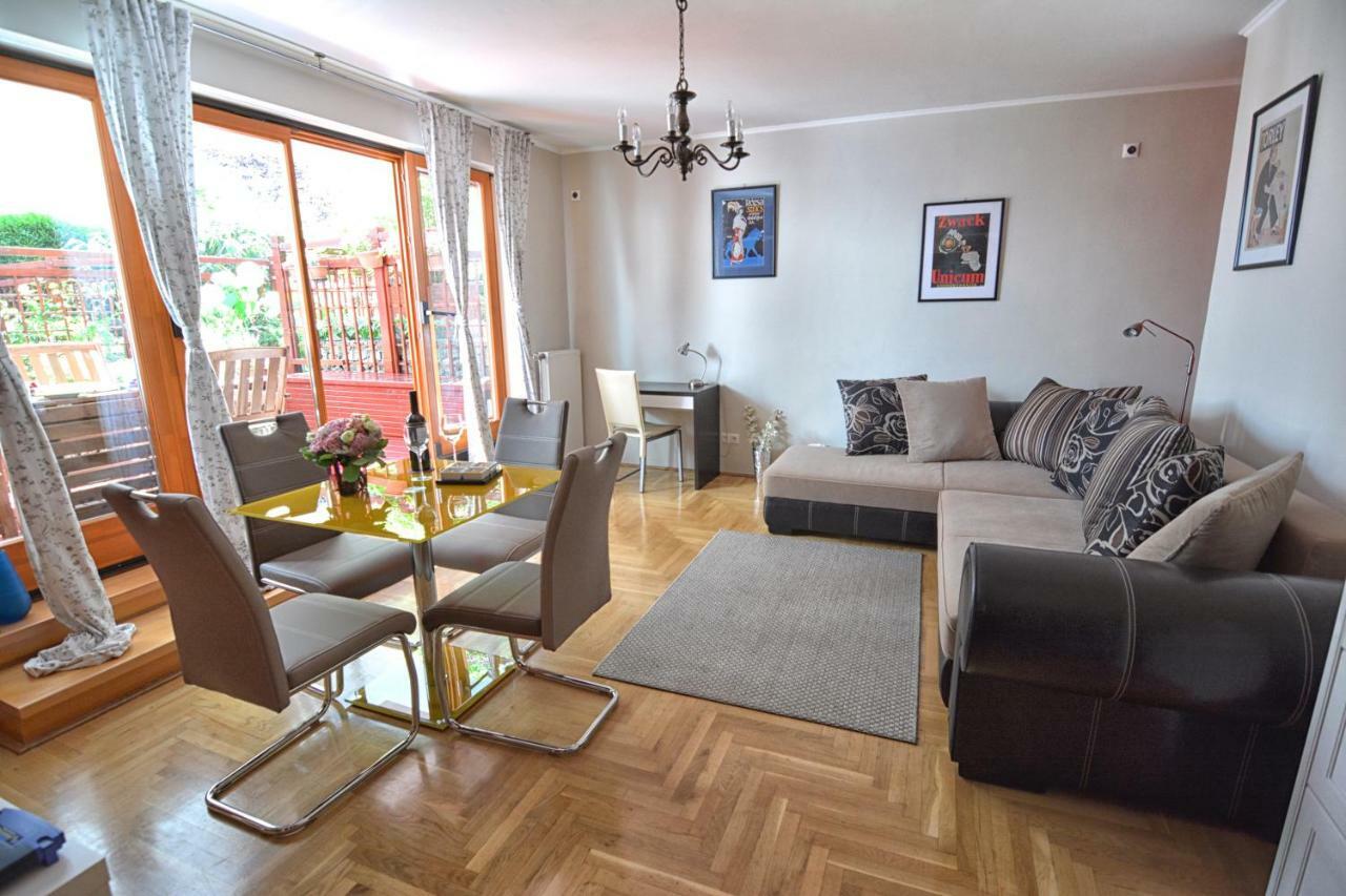 Appartement Downtown Garden Isle In Urban Style-Free Parking à Budapest Extérieur photo