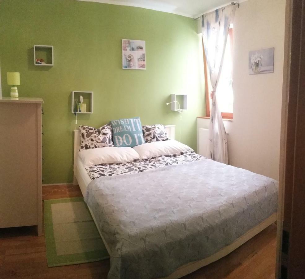 Appartement Downtown Garden Isle In Urban Style-Free Parking à Budapest Extérieur photo